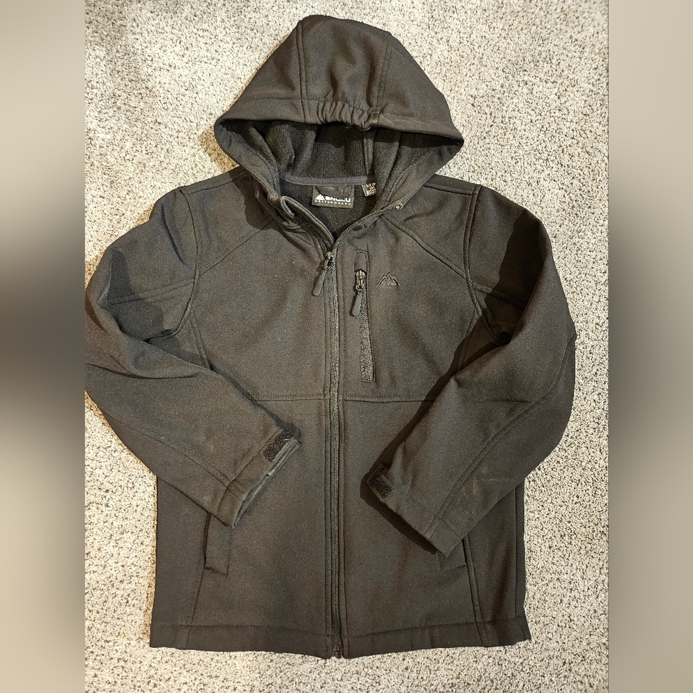 Youth Softshell Jacket Size 8 EUC